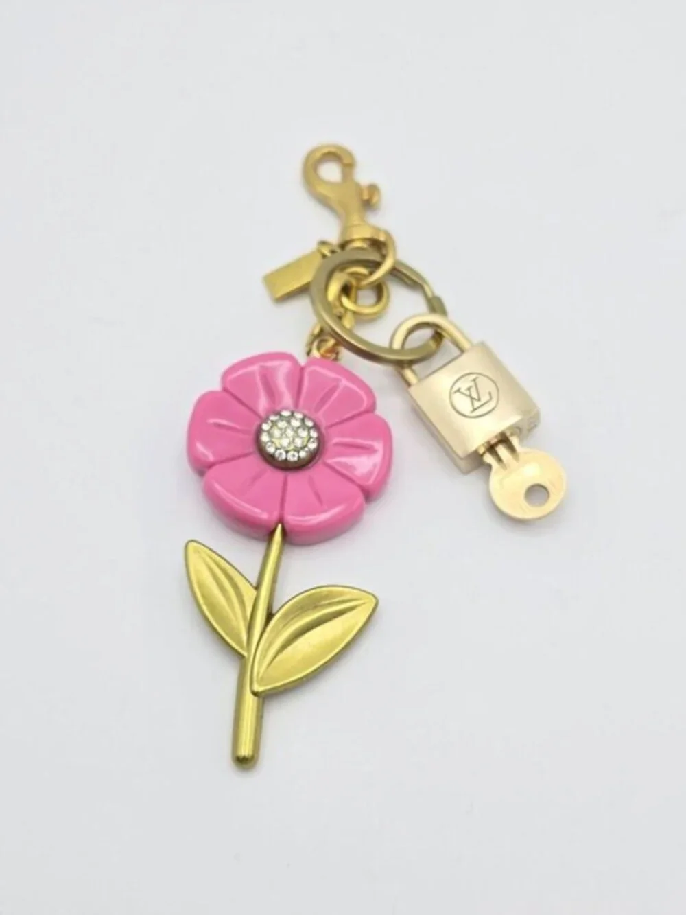 Authentic Louis Vuitton Gold Padlock 🔒 Key Set w/ Unbranded Flower Bag Charm